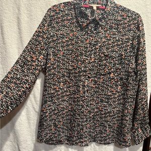 Heart-felt button-up blouse